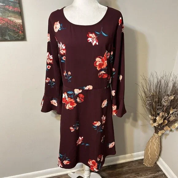 women's fitted dress shirt Flare Dress main image 1